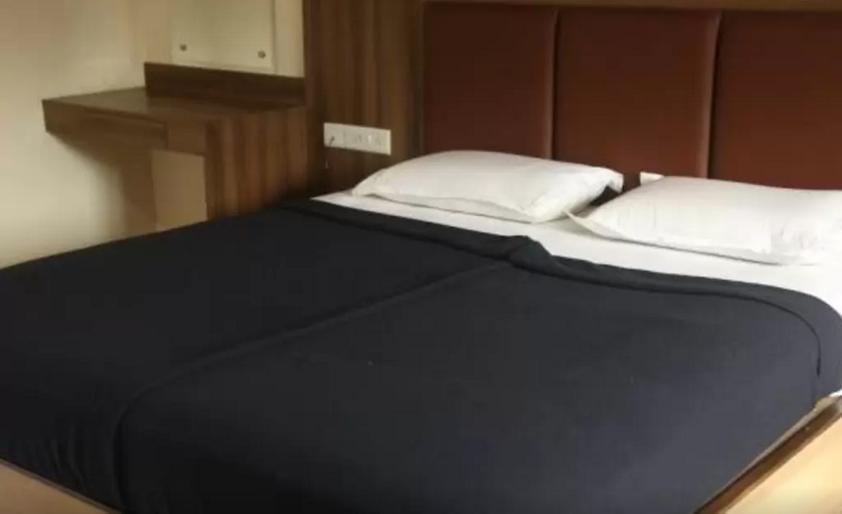 Hotel Dwaraka Paradise Haidarábád Kültér fotó